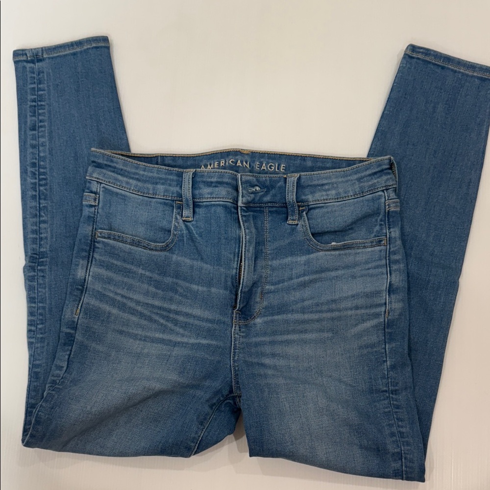 American Eagle Outfitters Women's Light Blue super hi-rise Jegging crop